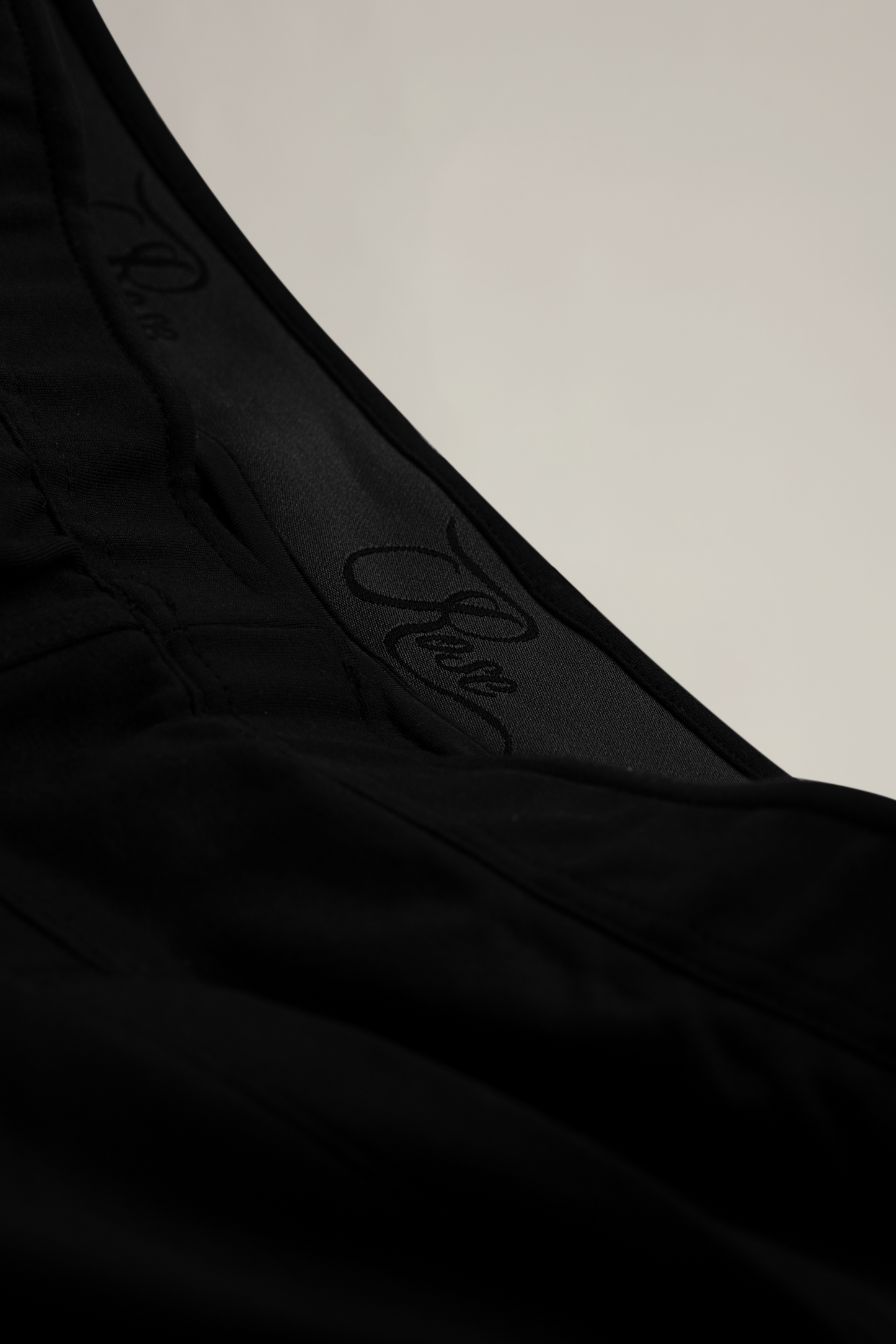 Easy Pant- Black
