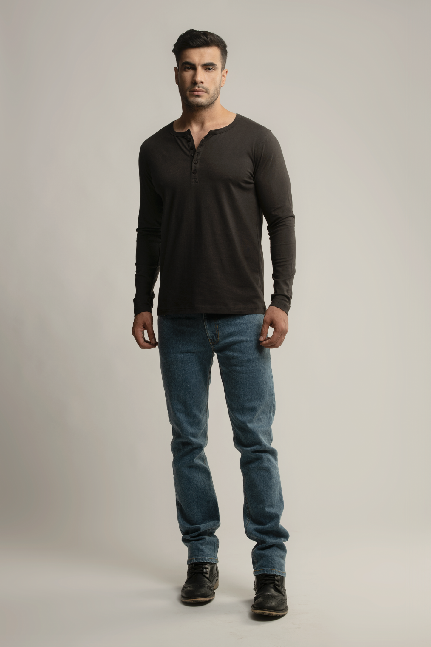 Suvin Gold Henley T-Shirt- Black